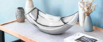 17" Silver Aluminum Scoop Centerpiece Bowl