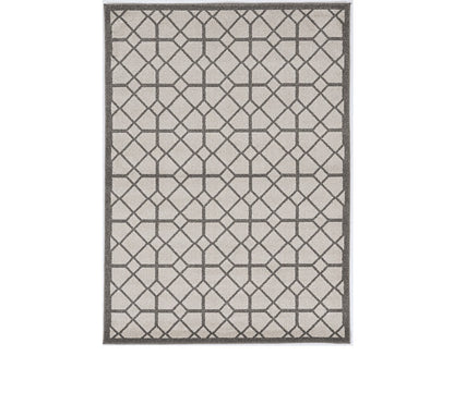 2' X 3' Ivory Or Grey Diamond Pattern Accent Rug