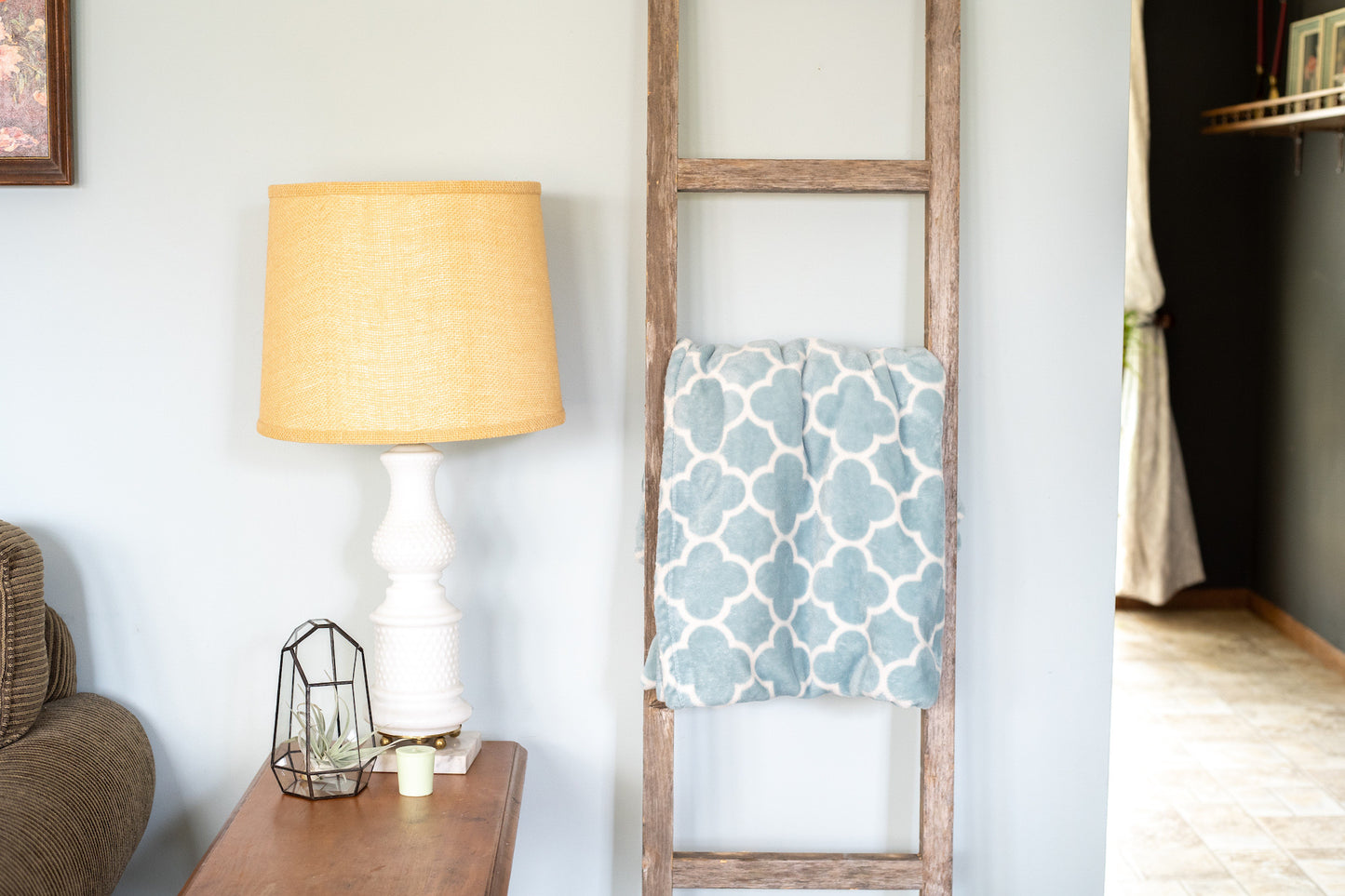 4 Step Rustic Weathered Grey Wood Ladder Shelf