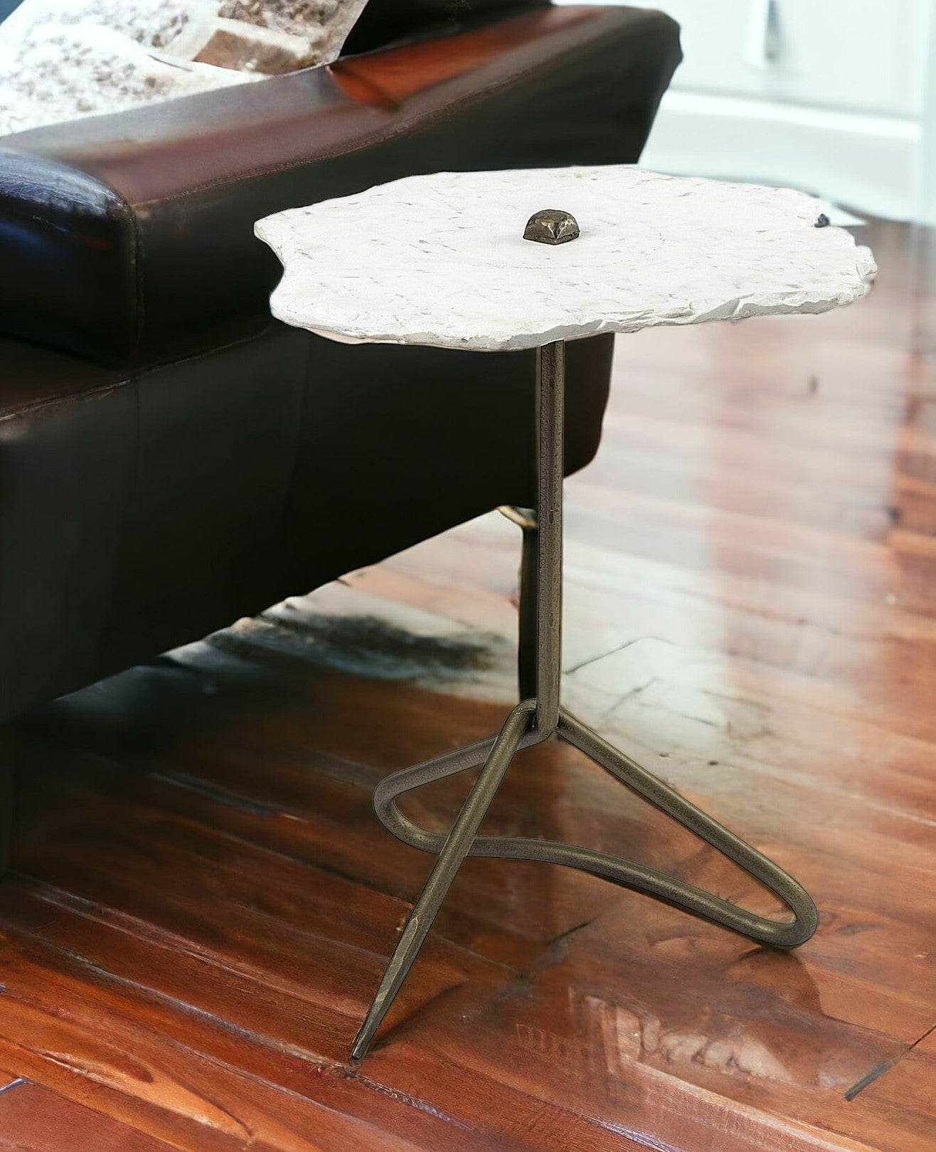 23" Gold And White Marble End Table