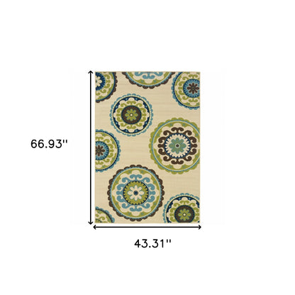 7' X 10' Green and Ivory Floral Indoor Outdoor Area Rug