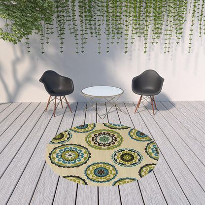 7' X 10' Green and Ivory Floral Indoor Outdoor Area Rug