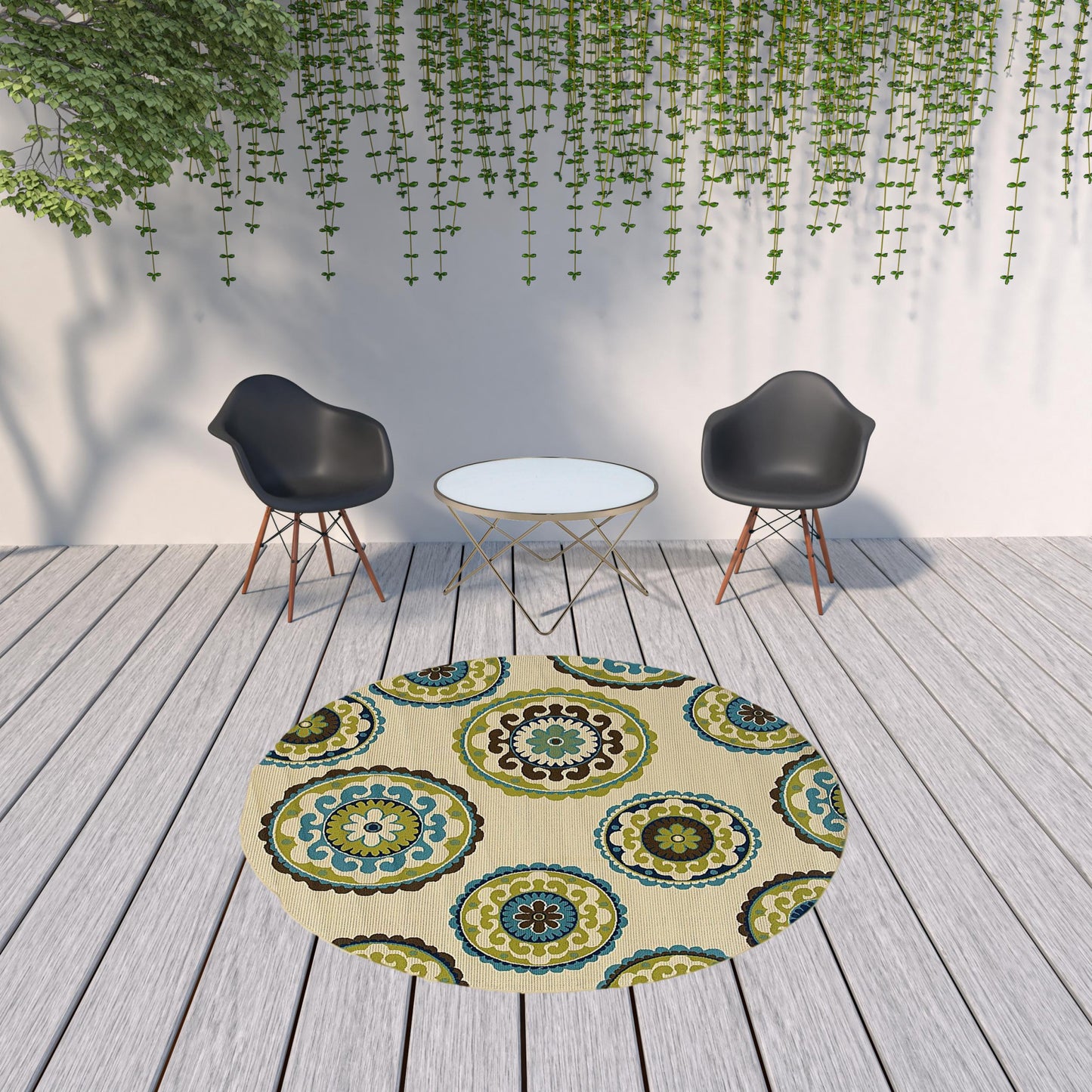 7' X 10' Green and Ivory Floral Indoor Outdoor Area Rug