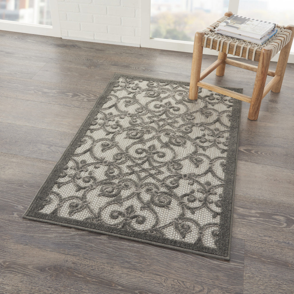 5' X 8' Gray Floral Indoor Outdoor Area Rug