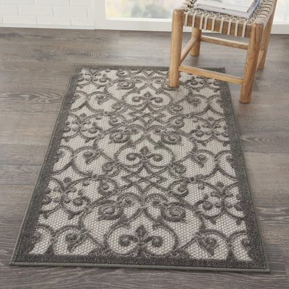 5' X 8' Gray Floral Indoor Outdoor Area Rug