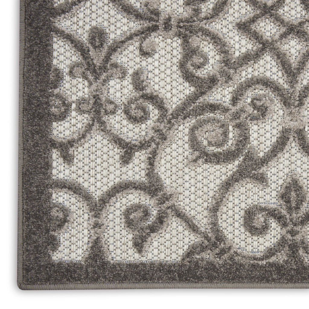 5' X 8' Gray Floral Indoor Outdoor Area Rug