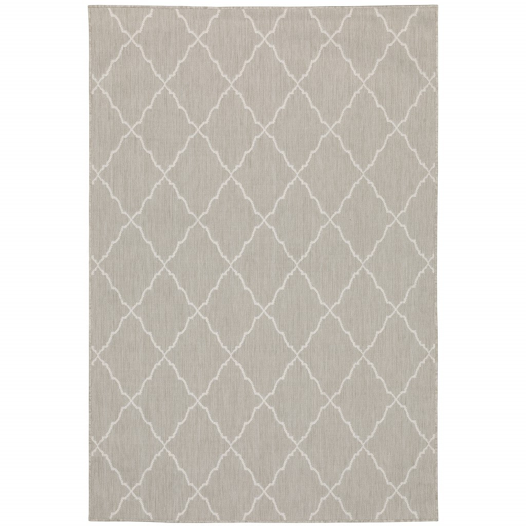 7' X 9' Gray and Ivory Indoor Outdoor Area Rug