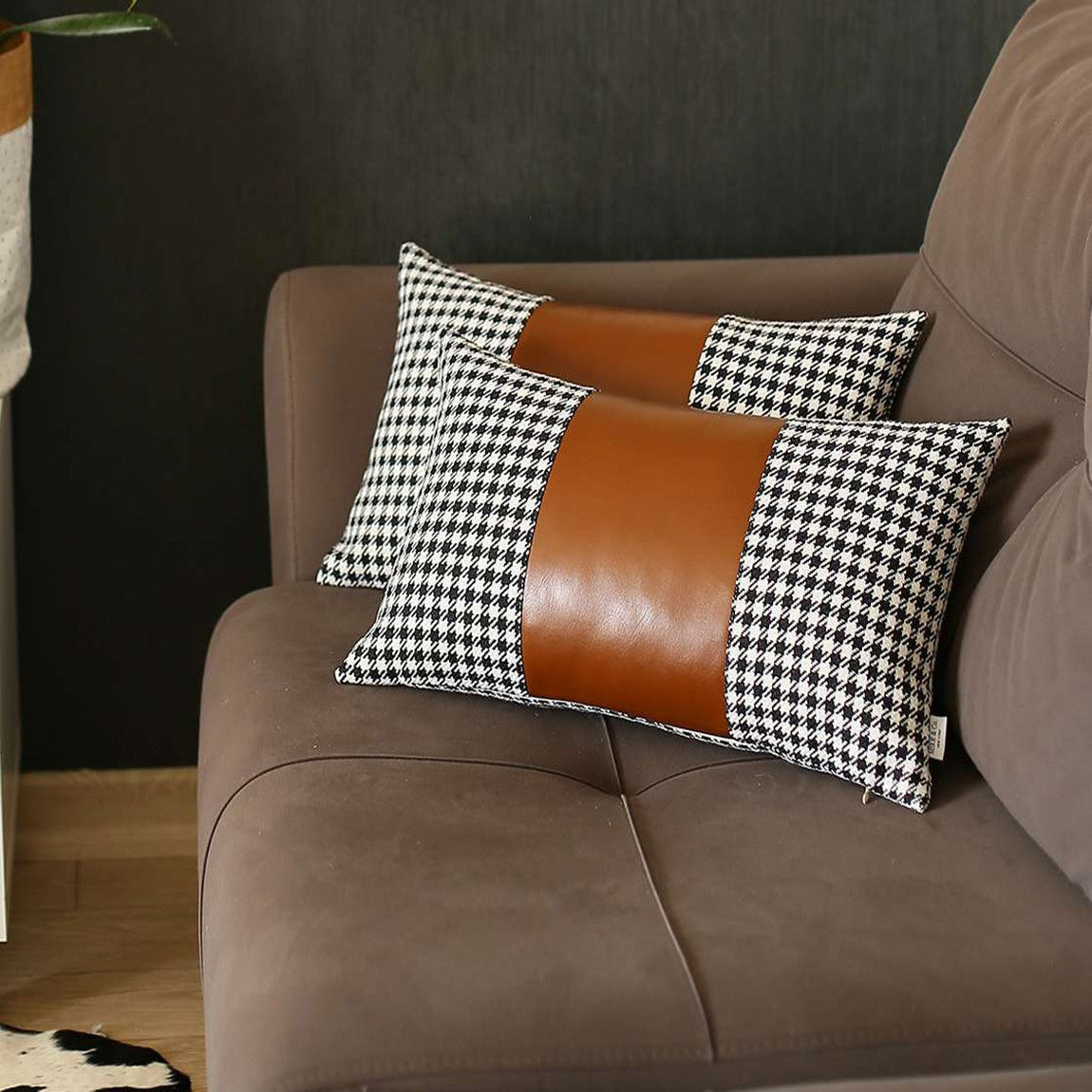 Set Of 2 Brown Houndstooth Lumbar Pillow Covers