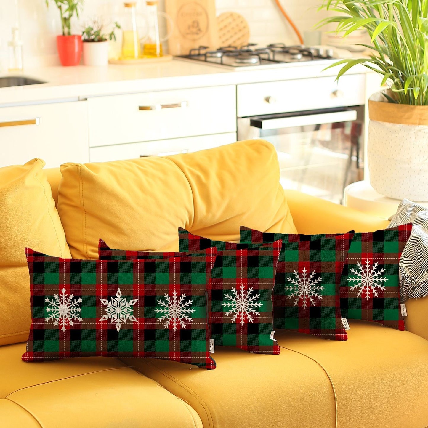 Set of 4 Christmas Snowflake Trio Plaid Lumbar Pillow Covers