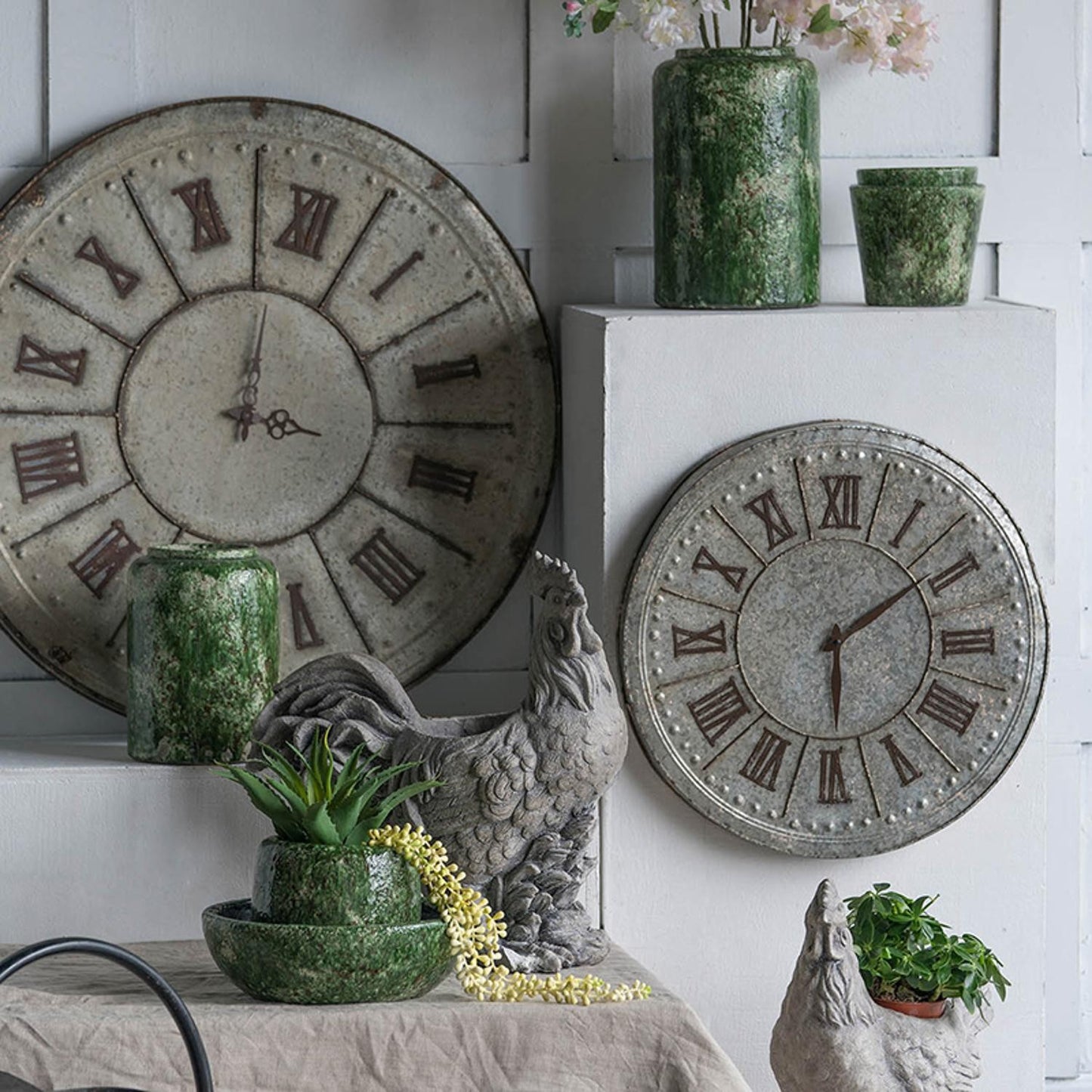 Rustic Farmhouse Distressed Tin Round Wall Clock