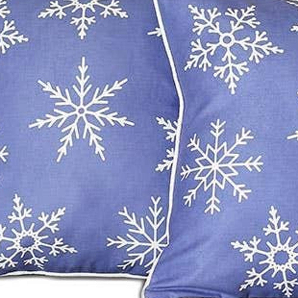 Set of 4 Blue and White Snowflakes Throw Pillows