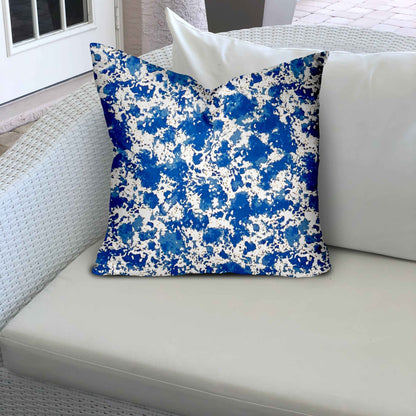 12" X 16" Blue And White Zippered Lumbar Indoor Outdoor Pillow Cover