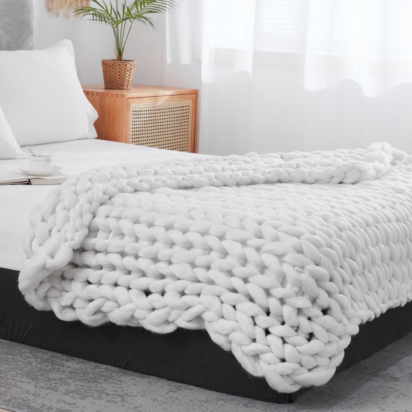 White Chunky Knit Throw Blanket