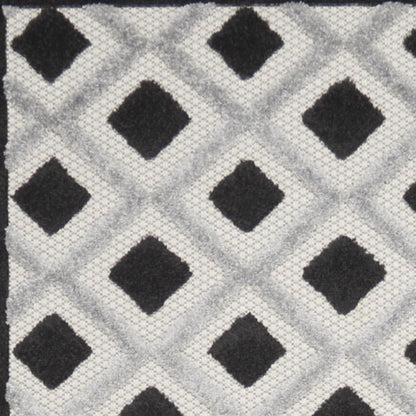 2' X 12' Black And White Gingham Non Skid Indoor Outdoor Runner Rug