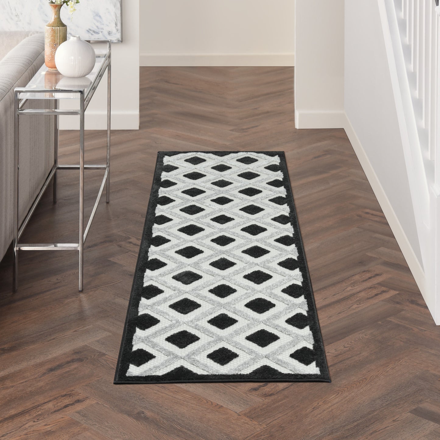 2' X 8' Black And White Gingham Non Skid Indoor Outdoor Runner Rug