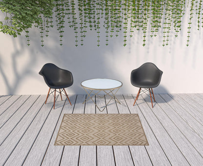 4' X 6' Natural Beige Argyle Indoor Outdoor Area Rug