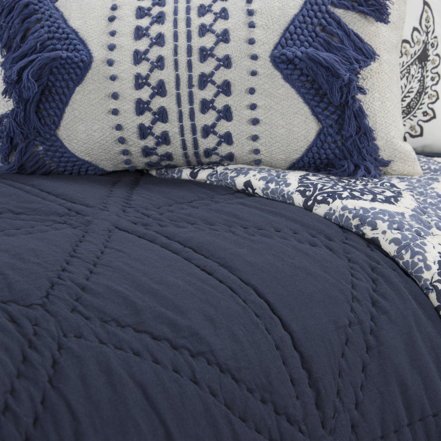 Indigo Queen 100% Cotton 300 Thread Count Machine Washable Down Alternative Comforter