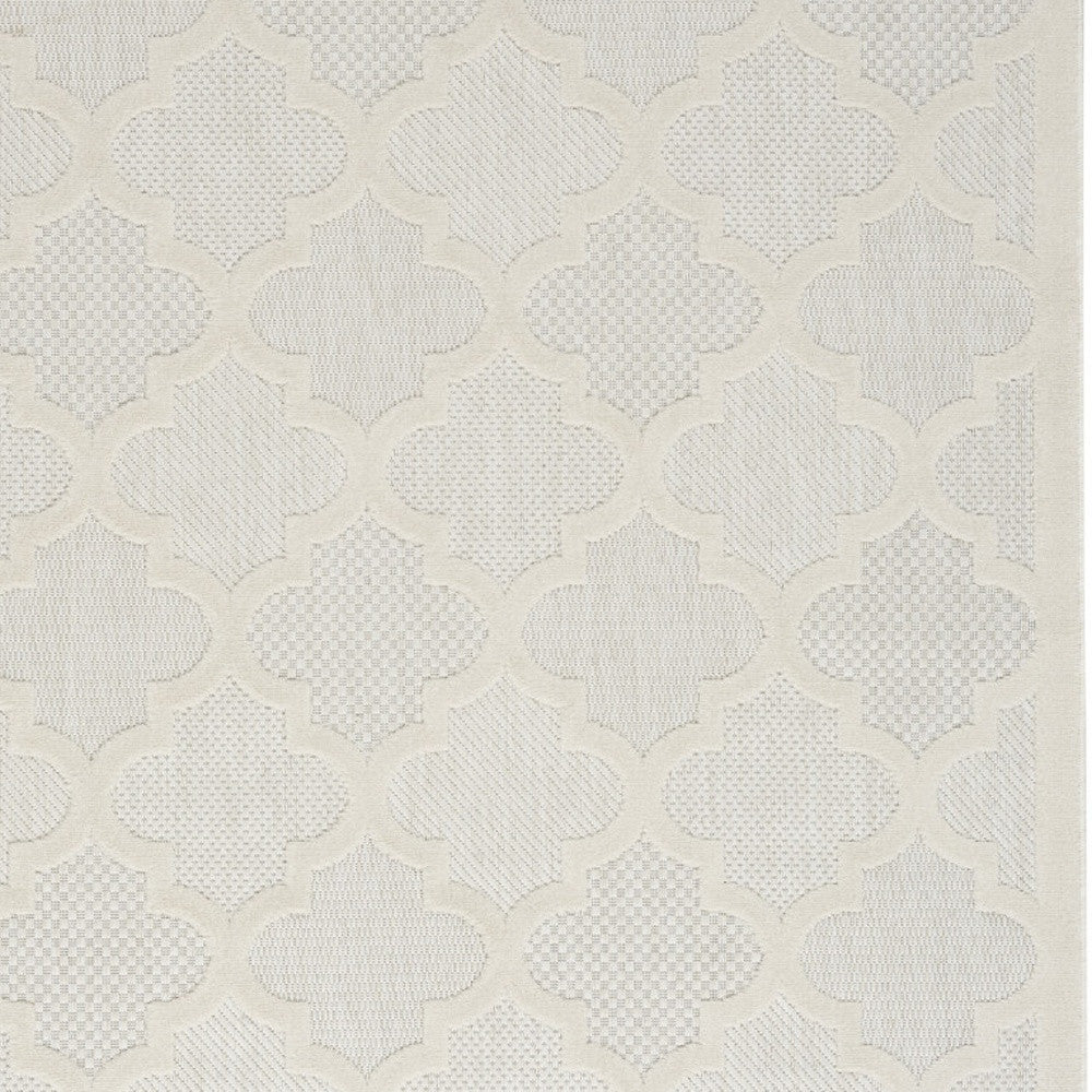 4' X 6' Ivory And White Ikat Indoor Outdoor Area Rug