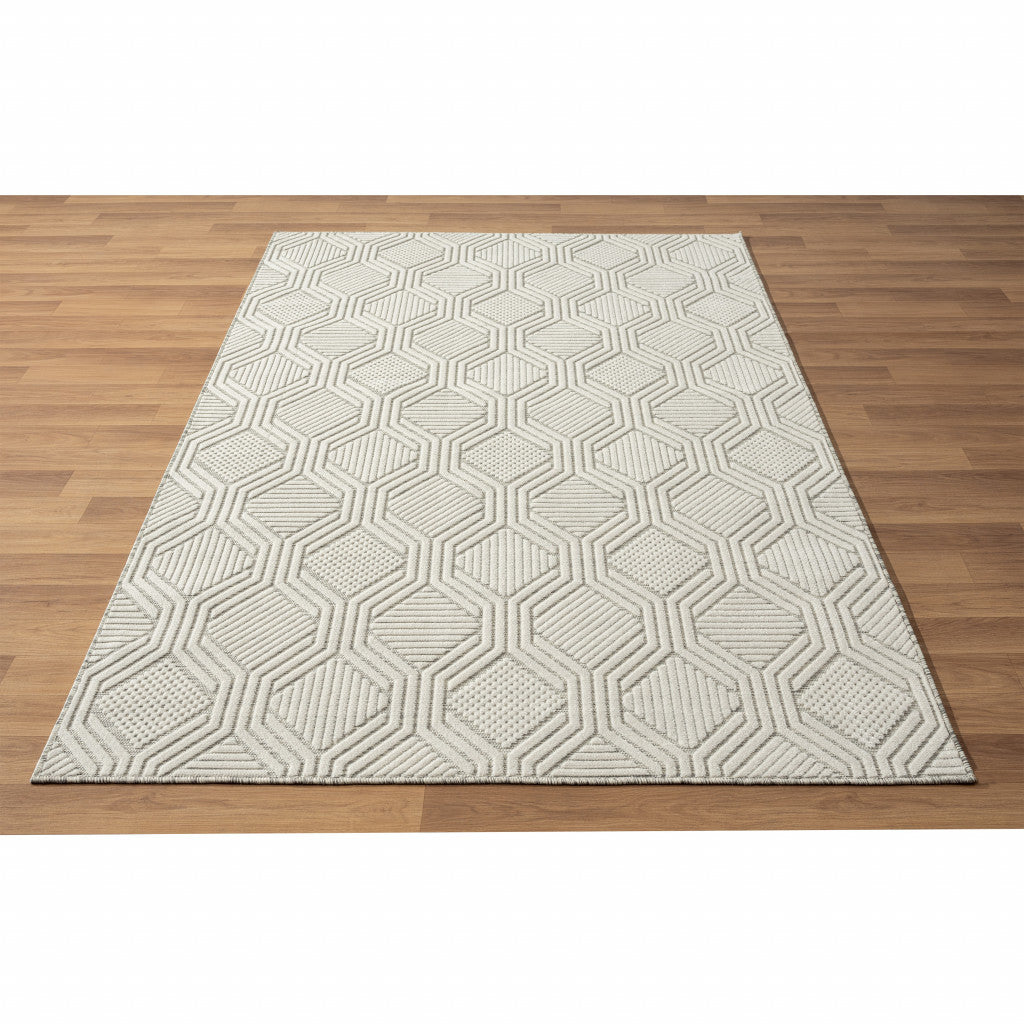 5' X 7' Gray And Ivory Geometric Stain Resistant Indoor Outdoor Area Rug