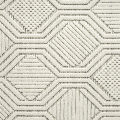 8' X 10' Gray And Ivory Geometric Stain Resistant Indoor Outdoor Area Rug