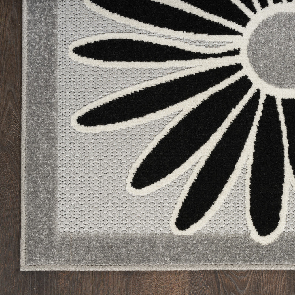 7' X 10' Black And White Floral Stain Resistant Non Skid Area Rug