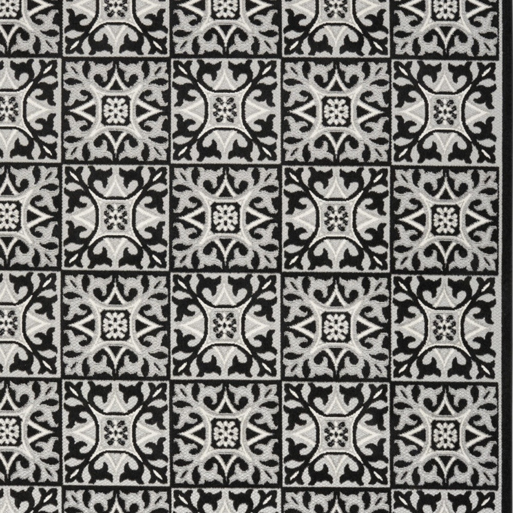 5' X 8' Black And White Fleur De Lis Stain Resistant Non Skid Area Rug