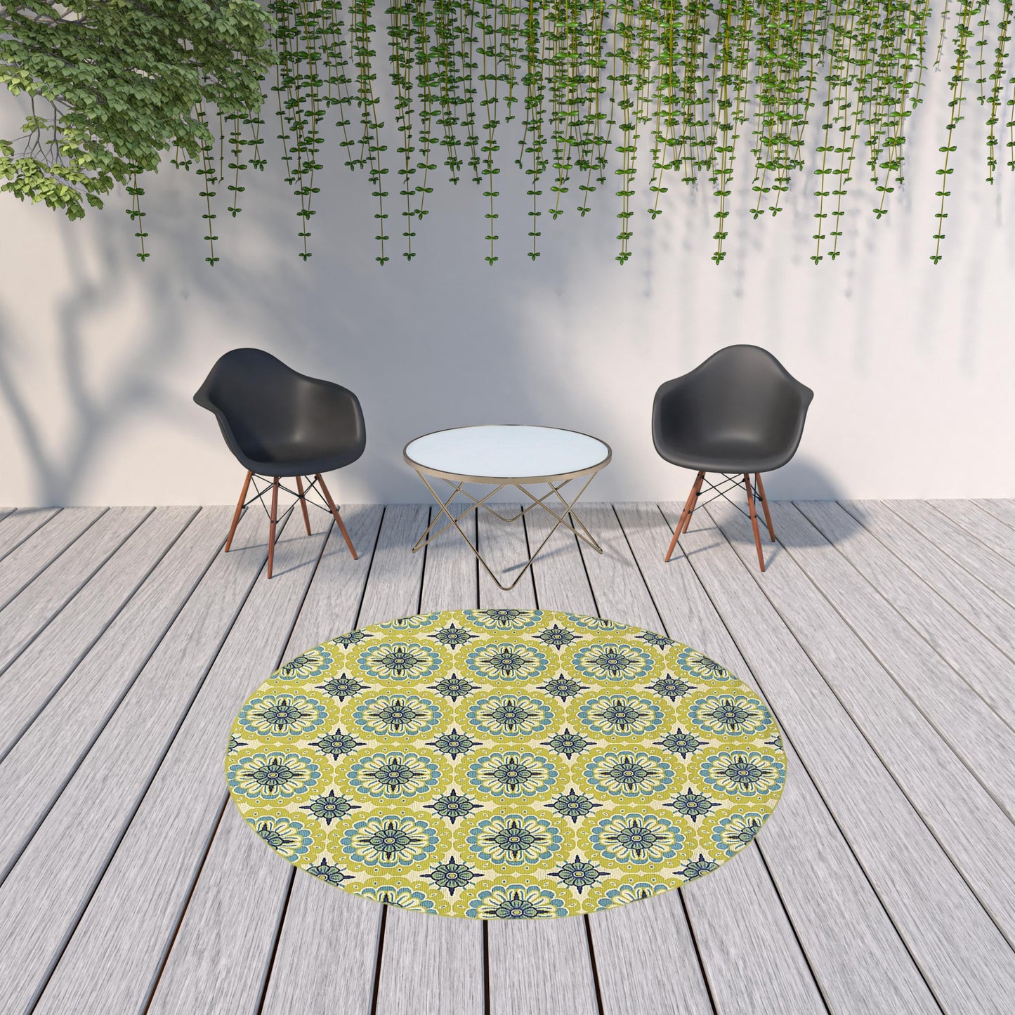 8' X 8' Green and Ivory Round Floral Stain Resistant Indoor Outdoor Area Rug