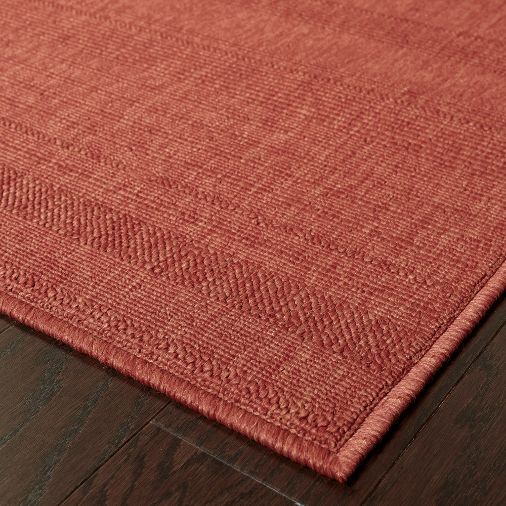 4' X 6' Red Stain Resistant Indoor Outdoor Area Rug