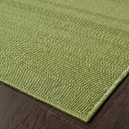 5' X 8' Green Stain Resistant Indoor Outdoor Area Rug