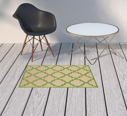 2' X 3' Green Geometric Stain Resistant Indoor Outdoor Area Rug