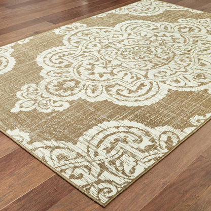 4' X 6' Tan Oriental Stain Resistant Indoor Outdoor Area Rug