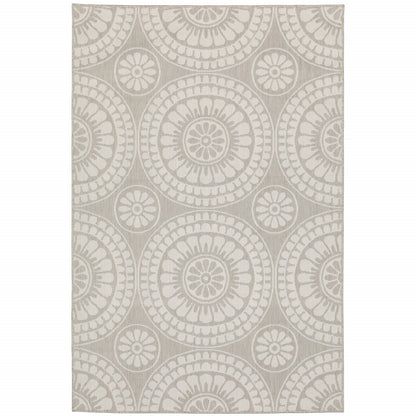 5' X 7' Gray and Ivory Geometric Stain Resistant Indoor Outdoor Area Rug