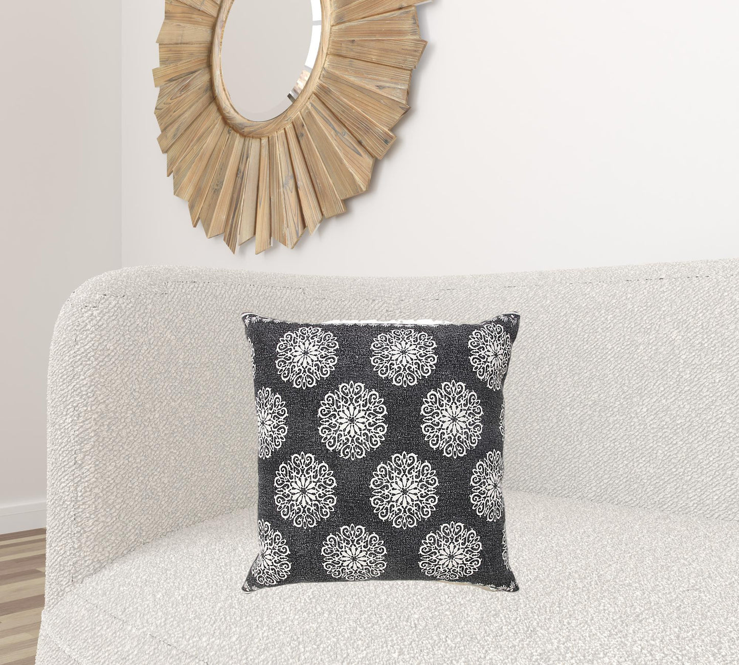 20" X 20" Black And White 100% Cotton Floral Zippered Pillow