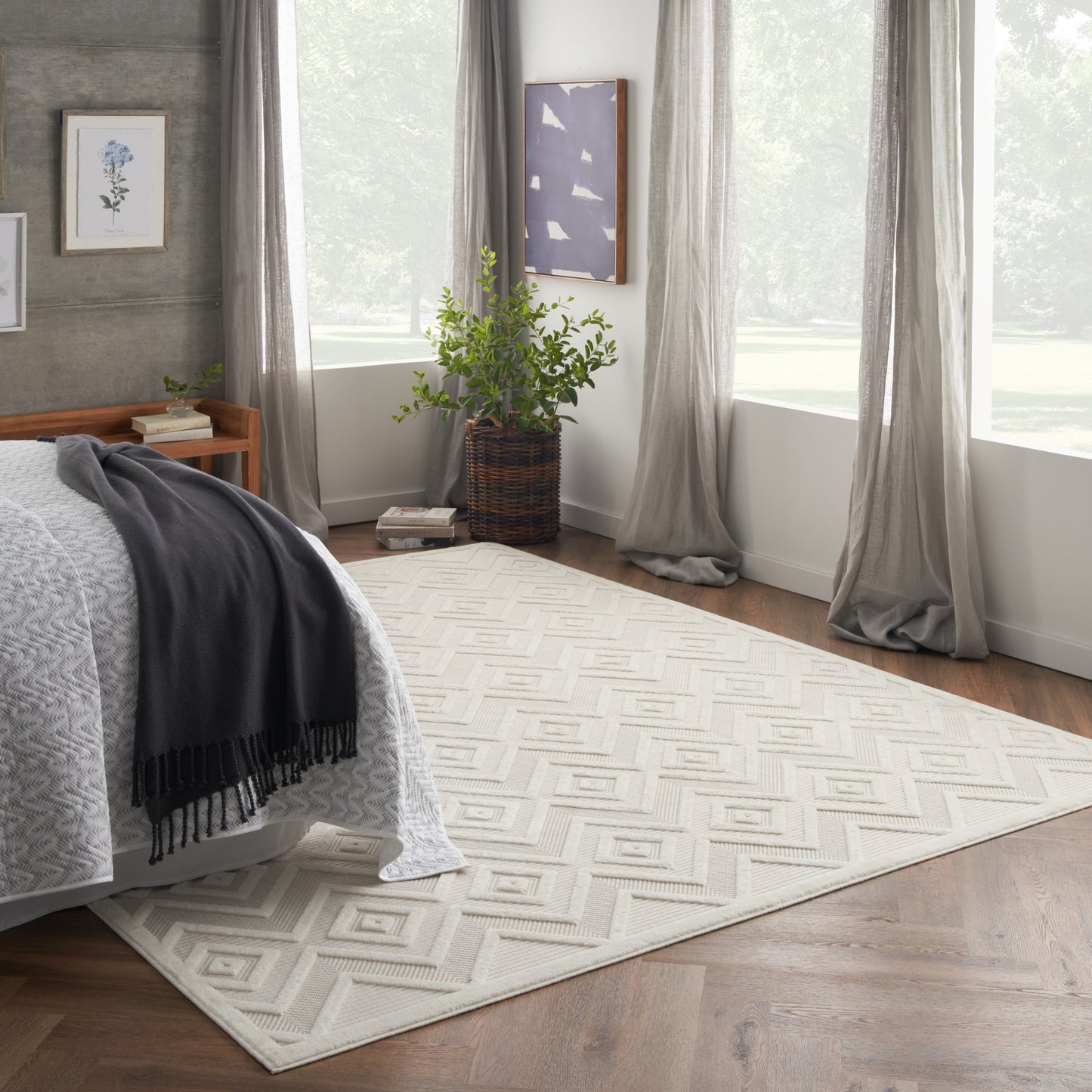 7' X 10' Cream Geometric Flatweave Area Rug