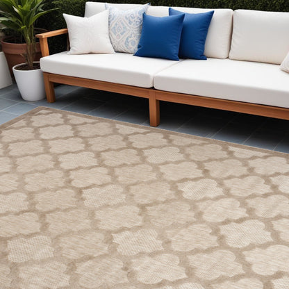 7' X 10' Beige Geometric Flatweave Area Rug