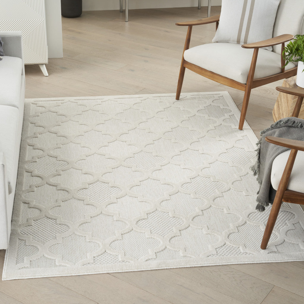 6' X 9' Cream Geometric Flatweave Area Rug