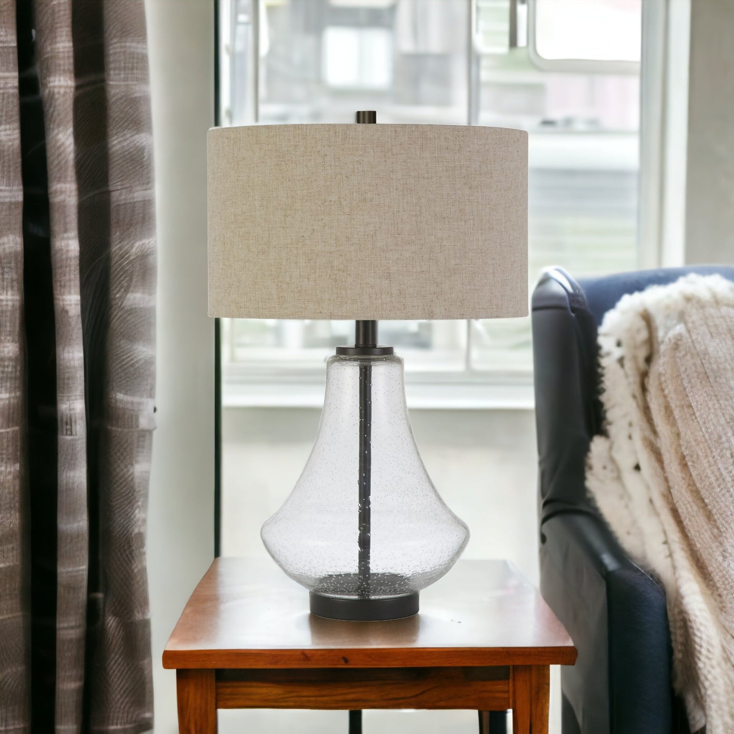 23" Black Glass Table Lamp With Flax Drum Shade