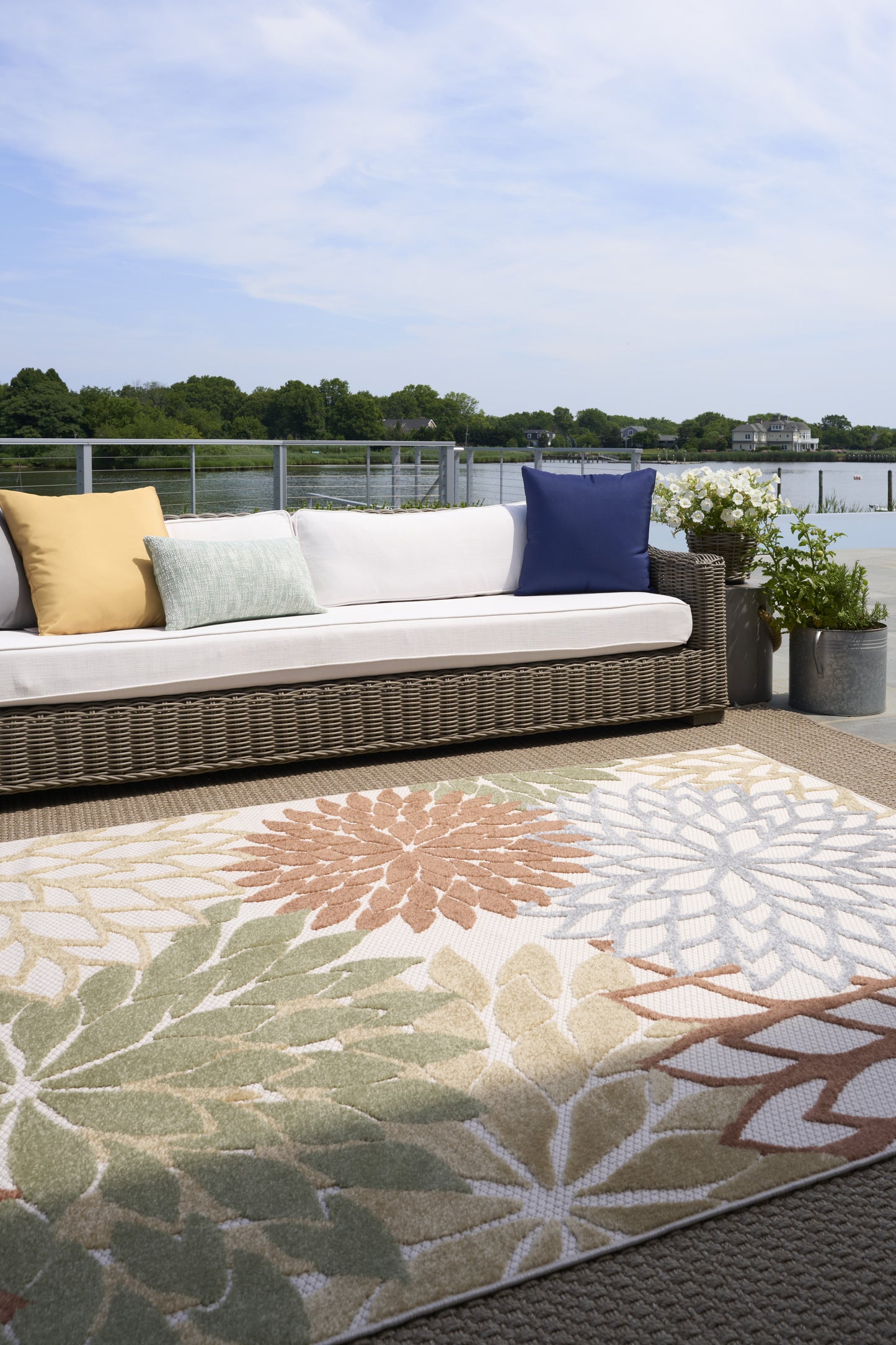 6' X 9' Blue And Orange Floral Power Loom Area Rug