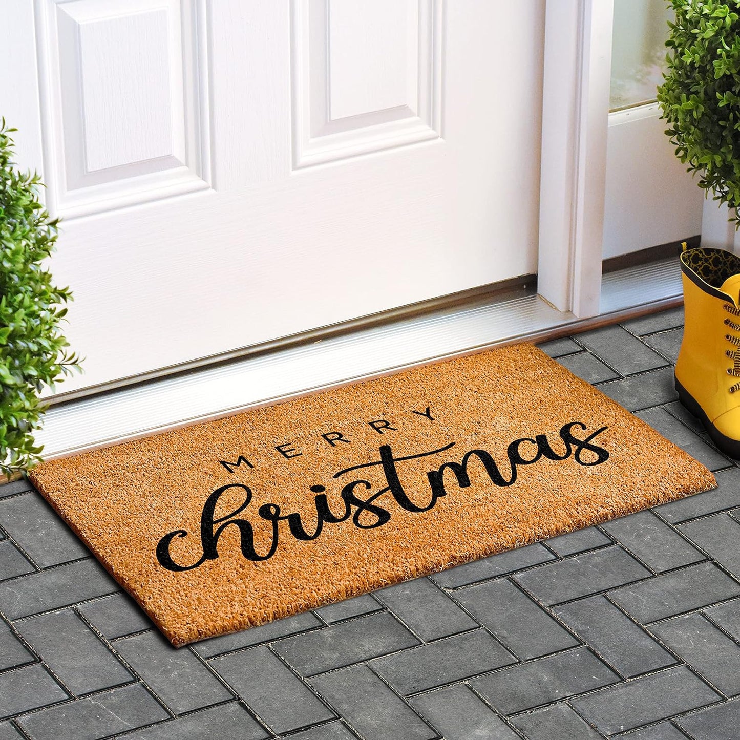 17" X 29" Natural and Black Coir Merry Christmas Outdoor Christmas Door Mat